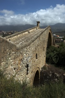 Pont monumental San Leonardo à Termini Imerese (Sicile)