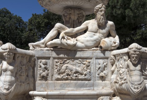 Fontaine d'Orion située sur la Piazza del Duomo à Messine (Sicile)