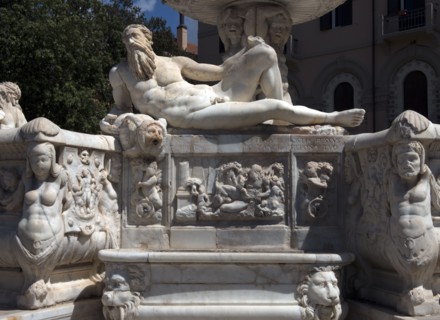 Fontaine d'Orion située sur la Piazza del Duomo à Messine (Sicile)