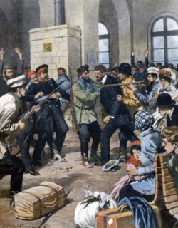 La salle d’attente d’une gare en Russie occidentale attaquée par des bandits (1909)