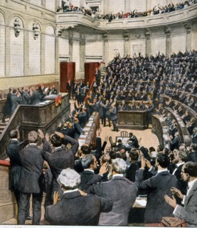 Réouverture du Parlement italien lors de la séance du 22 février 1912 : 472 députés acclament l'armée, et la conquête de la Libye (1912)