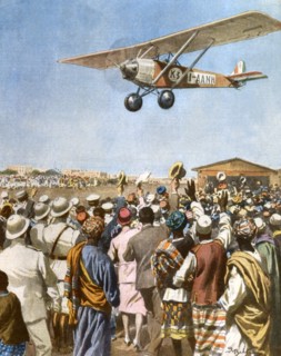 Arrivée triomphale à Mogadiscio du premier vol Rome-Mogadiscio (1930)