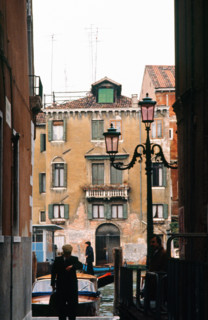 Ruelle étroite de Venise, Italie