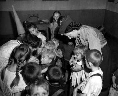 Enfants polonais dans un camp de réfugiés à  Bensheim (Allemagne) 19 juin 1945