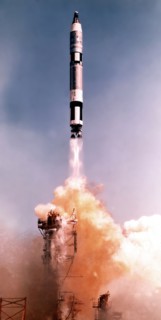 Lancement de Gemini 4, 1965