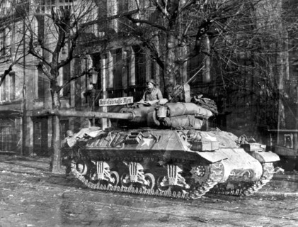 Mopping up in Metz (France) November 22,1944
