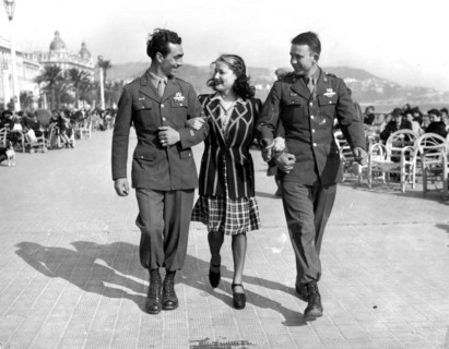 Ballade sur la côte d'azur, à Nice.
(25 mars 1945)