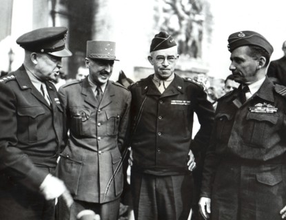 Quatre commandants en chef alliés à Paris (25 août 1944)