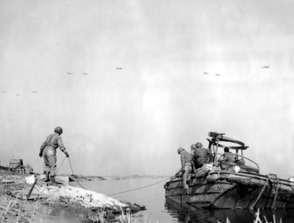 Planeurs alliés sur le Rhin
(24 mars 1945)