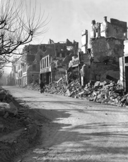 Ruines de Saarlautern
(26 décembre 1944)
