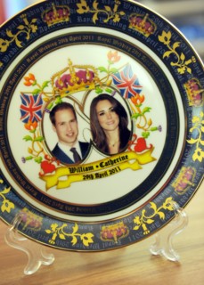 Assiette à l'effigie du prince William et de Kate Middleton à l'occasion de leur mariage