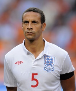Fussball   International    Freundschaftsspiel    12.08.2009 
Niederlande - England
Rio FERDINAND