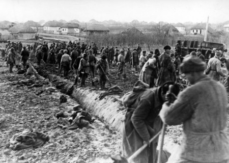 Third Reich - Road construction at the Eastern front 1943