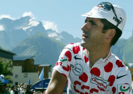 (dpa) - French Laurent Jalabert of the Tiscali team, leader of the polka-dot jersey of best