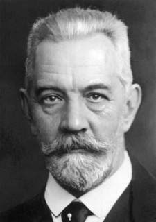 Theobald von Bethmann-Hollweg