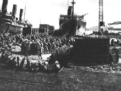 World War I - Boarding of soldiers in France