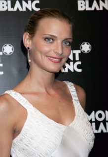 Actress Sarah Marshall attends the Montblanc VIP Charity Gala held at the...