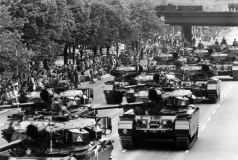 Final rehearsal of the military parade for the 'Armed Forces Day' in Berlin