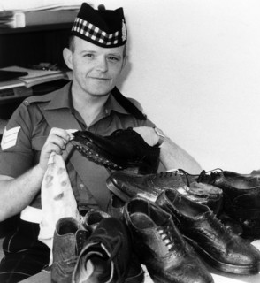 Shoe blacker of the British Berlin brigade