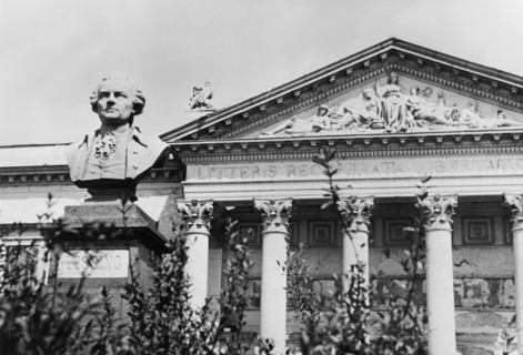 Post-war era - destroyed Frankfurt