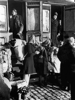 Post-war era - refugees