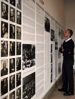 Jury courtroom 600 Nuremberg - information board