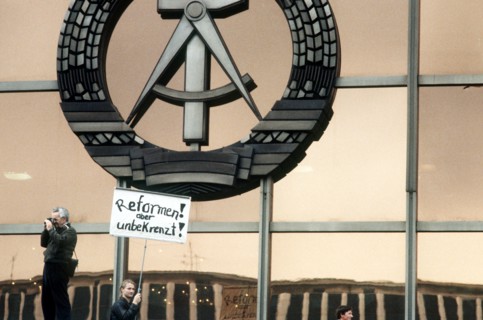GDR - Demonstration on 04 November 1989