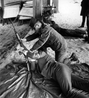 Journalists during shooting match of US army in Berlin