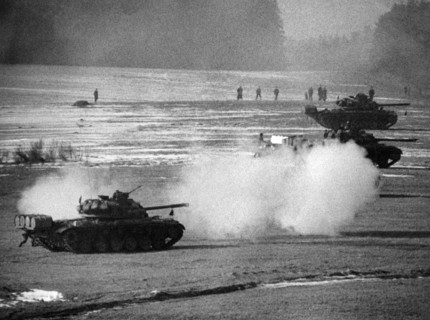 US tanks in action during US manoeuvre "Free Play" on the military training area Grafenwöhr