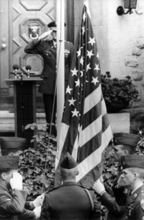 Flag changing at the US town major's in Berlin
