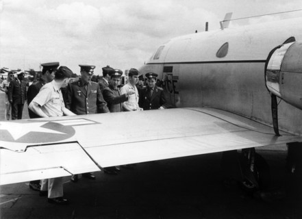 Soviets at the 'open day' of the US Army