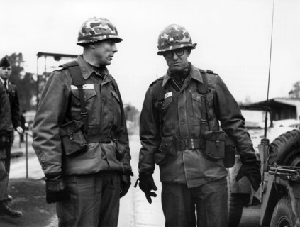 US troop transport to Berlin leads through Soviet zone