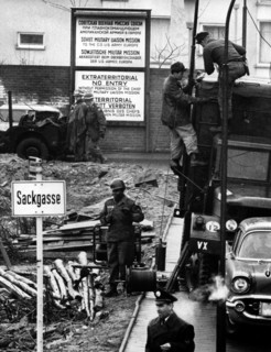 Soviet military mission in Frankfurt am Main is sealed off by US army