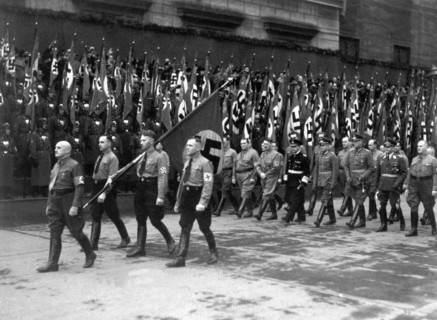 Memorial for anniversary of Beer Hall Putsch