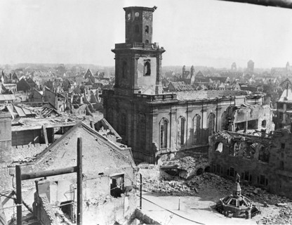 World War II - Destroyed Worms