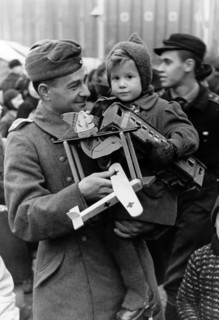 World War II - Christmas furlough 1942