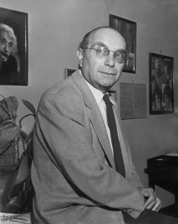 Manfred George