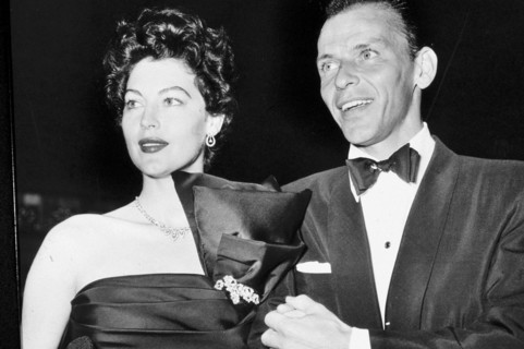 AVA GARDNER &  FRANK SINATRA
Date: 01.06.1953.