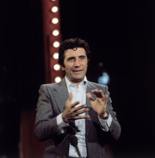 GILBERT BECAUD