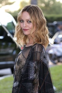 Vanessa Paradis, Gala de l'amfAR à Cannes en 2016
