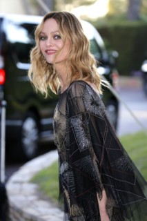 Vanessa Paradis, Gala de l'amfAR à Cannes en 2016