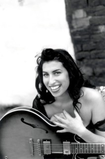 Portrait of singer Amy Winehouse photogr..........