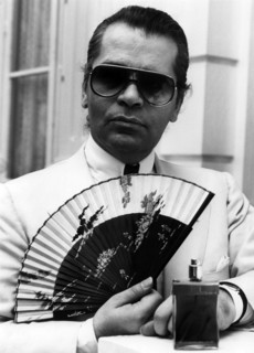 Karl Lagerfeld, 1982