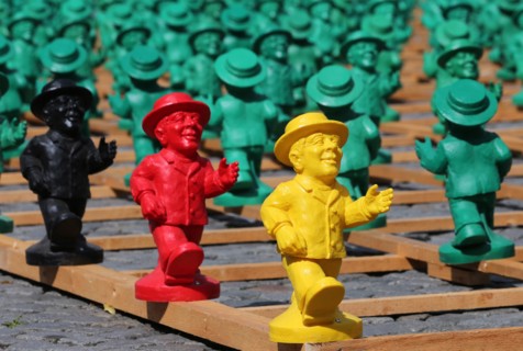 Installation "Einheitsmännchen" in Schwerin