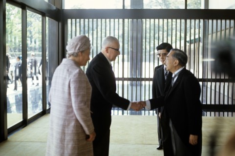 Bundespräsident Gustav Heinemann und seine Gattin Hilda werden bei ihrem Besuch in Japan im Mai