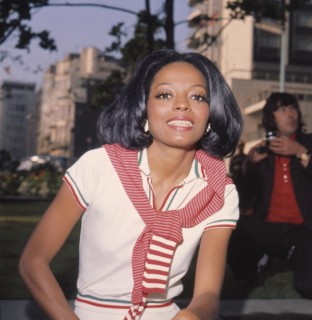 DIANA ROSS
American Singer
Universal Pictorial Press Photo
CPH 044526   15.09.1973 |