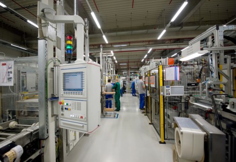 Usine Deutsche ACCUmotive à Kamenz