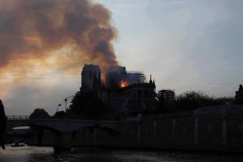 Incendie de Notre-Dame de Paris le 15 avril 2019