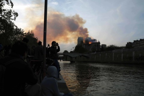 Incendie de Notre-Dame de Paris le 15 avril 2019