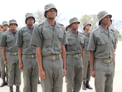 Formation de jeunes rangers au Southern African Wildlife College à Hoedspruit (Afrique du Sud)